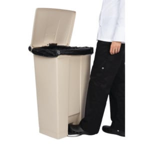 Beige 87L Rubbermaid Step-On Pedalinis konteineris: Patvarumas ir higiena