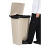Beige 87L Rubbermaid Step-On Pedalinis konteineris: Patvarumas ir higiena