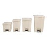 Beige 87L Rubbermaid Step-On Pedalinis konteineris: Patvarumas ir higiena