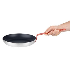 Nelipni aliuminio keptuvė Tefloninė raudona rankena 280mm - Gastronoble