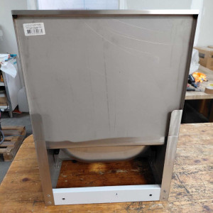 Nerūdijančio plieno kojomis valdomas rankų plovimo įrenginys - Dynasteel