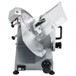 Profesionali kumpio pjaustyklė 220 mm 120 W su gravitacija