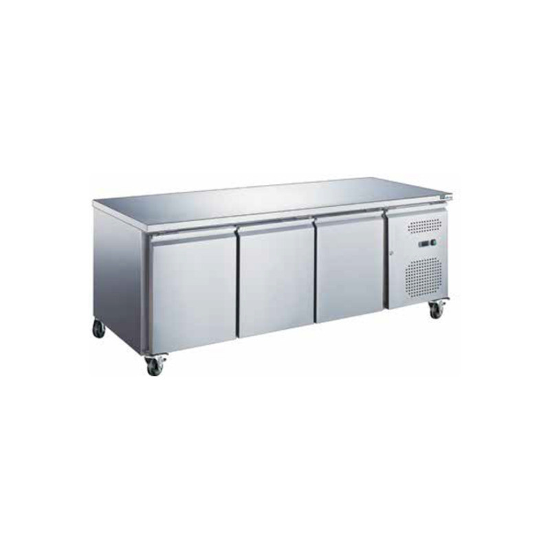 Rekonstruotas teigiamas GN 1/1 šaldomas stalas, 700 mm gylio - 3 durys - be užpakalinės sienelės Rekonstruotas teigiamas GN 1/1 šaldomas stalas, 700 mm gylio - 3 durys - be užpakalinės sienelės